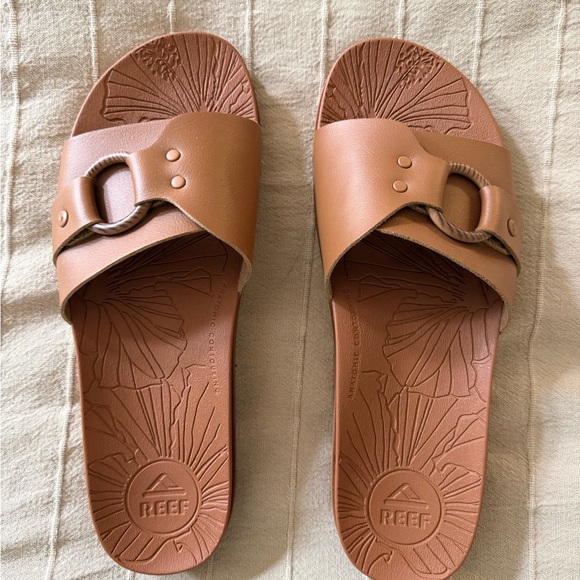 Reef Shoes - Reef Vista SoHo Cruz tan Slide Sandals